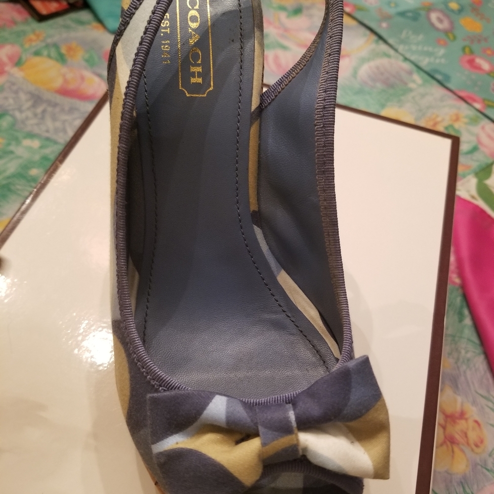 Coach Wedges - Picture 7 of 9